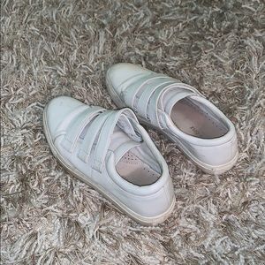 Kenneth Cole Velcro sneakers!